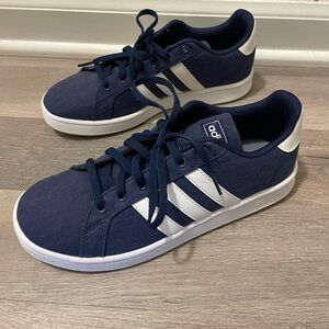 Adidas Grand Court 00s Kids Tennis Shoe Size 4 Navy White